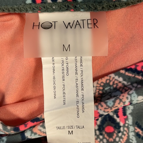 Pattern Bikini Set - Picture 2 of 6